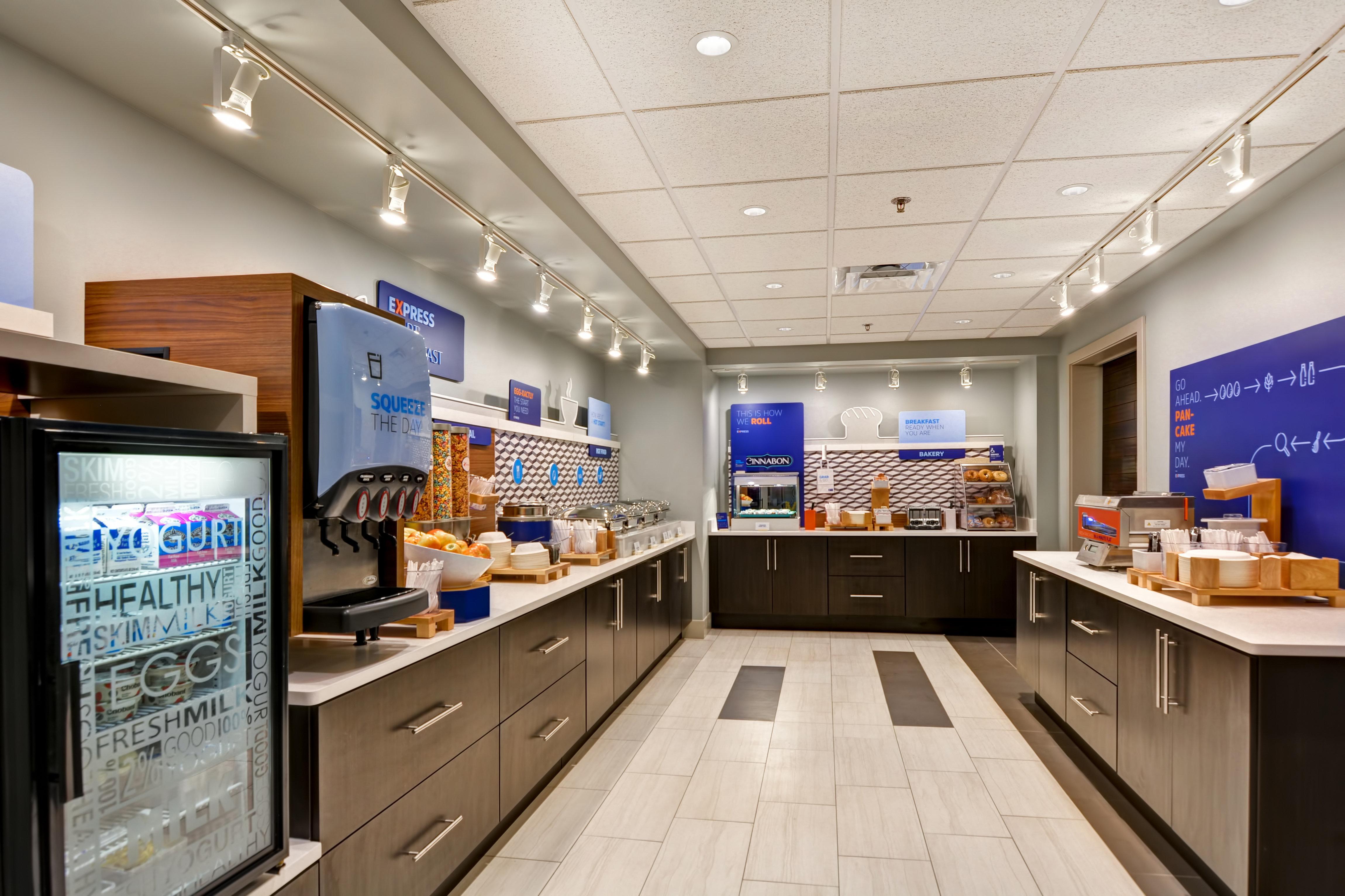 Express & Milwaukee-new Berlin By Ihg