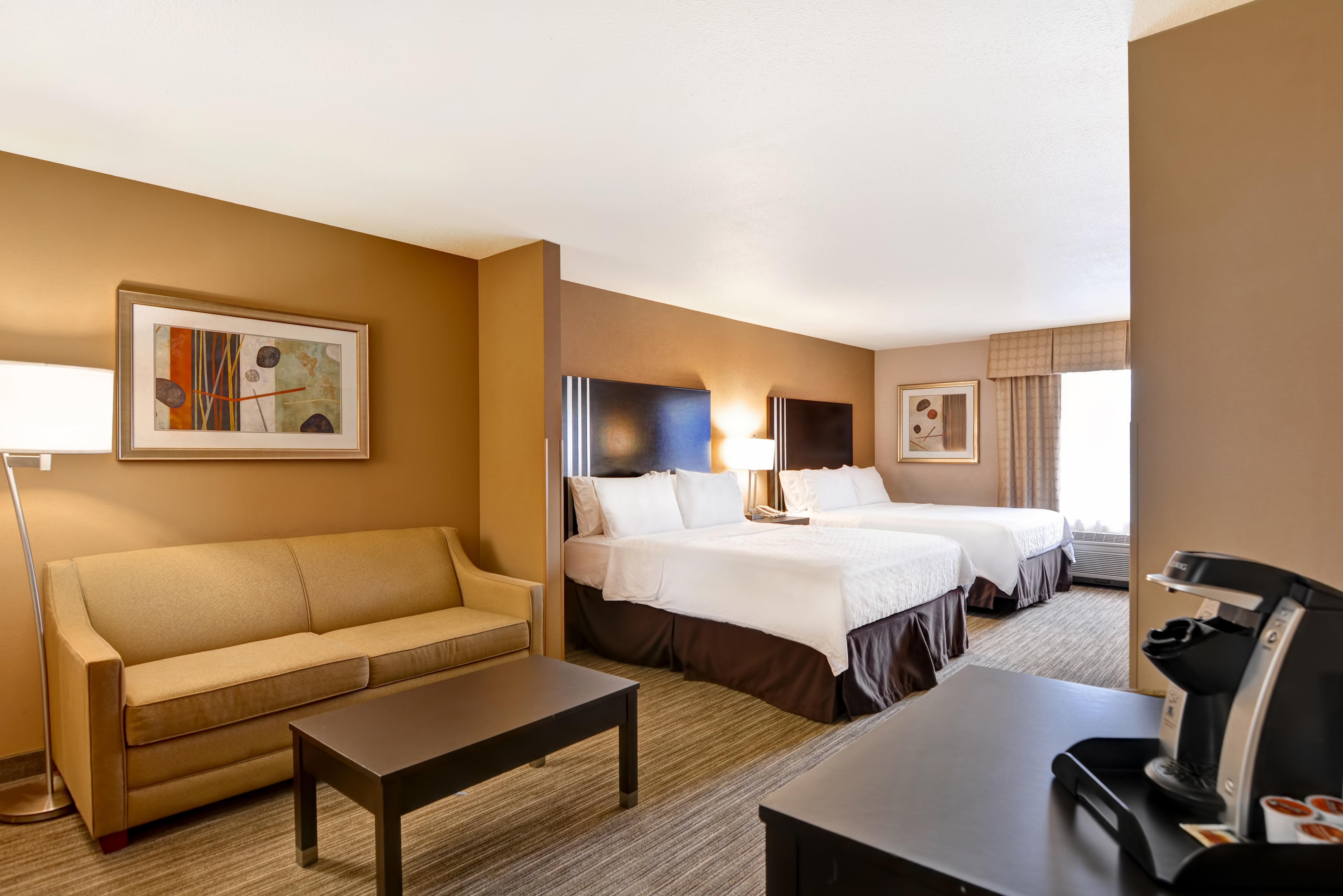 Express & Milwaukee-new Berlin By Ihg New Berlin