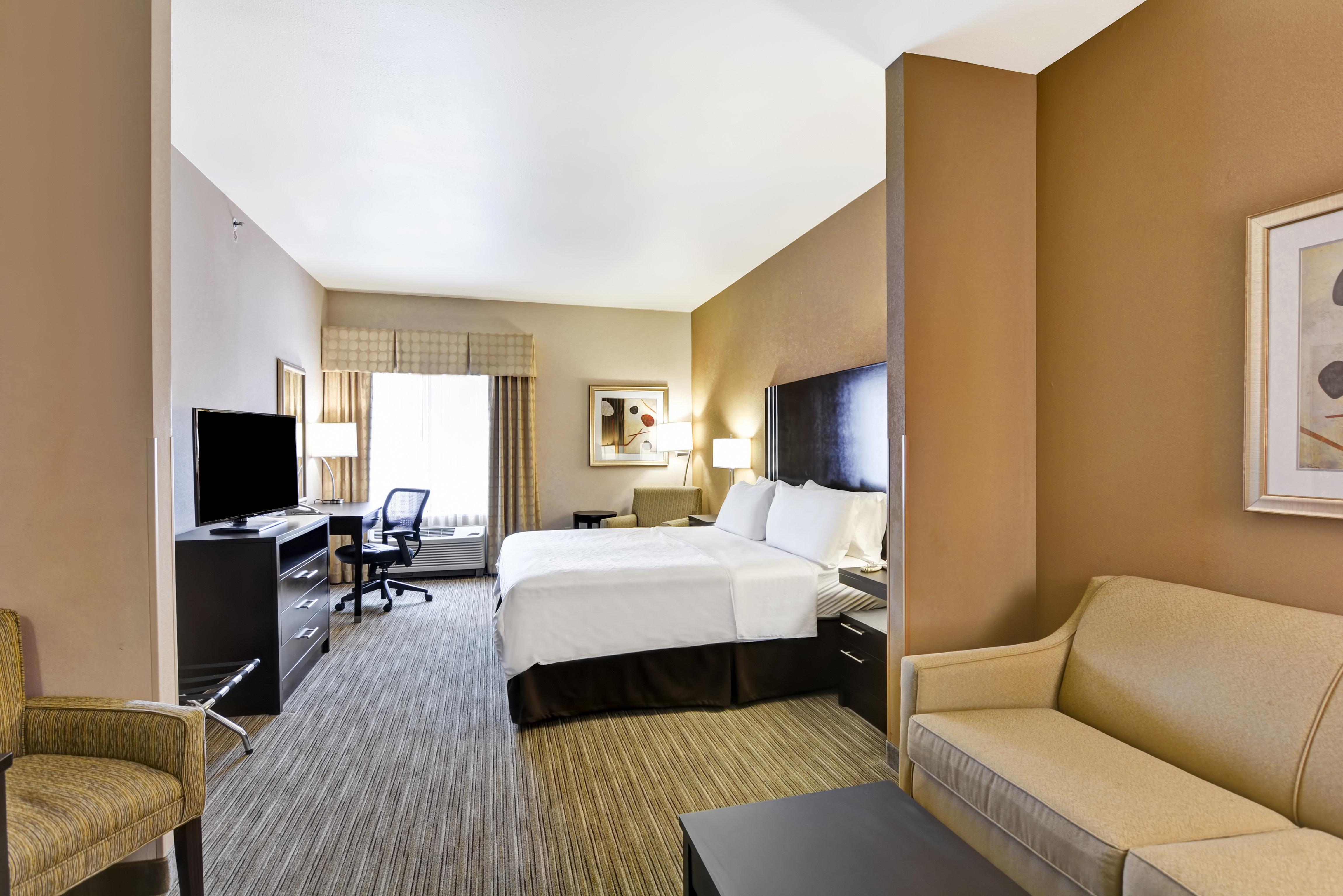 Hotel Express & Milwaukee-new Berlin By Ihg New Berlin