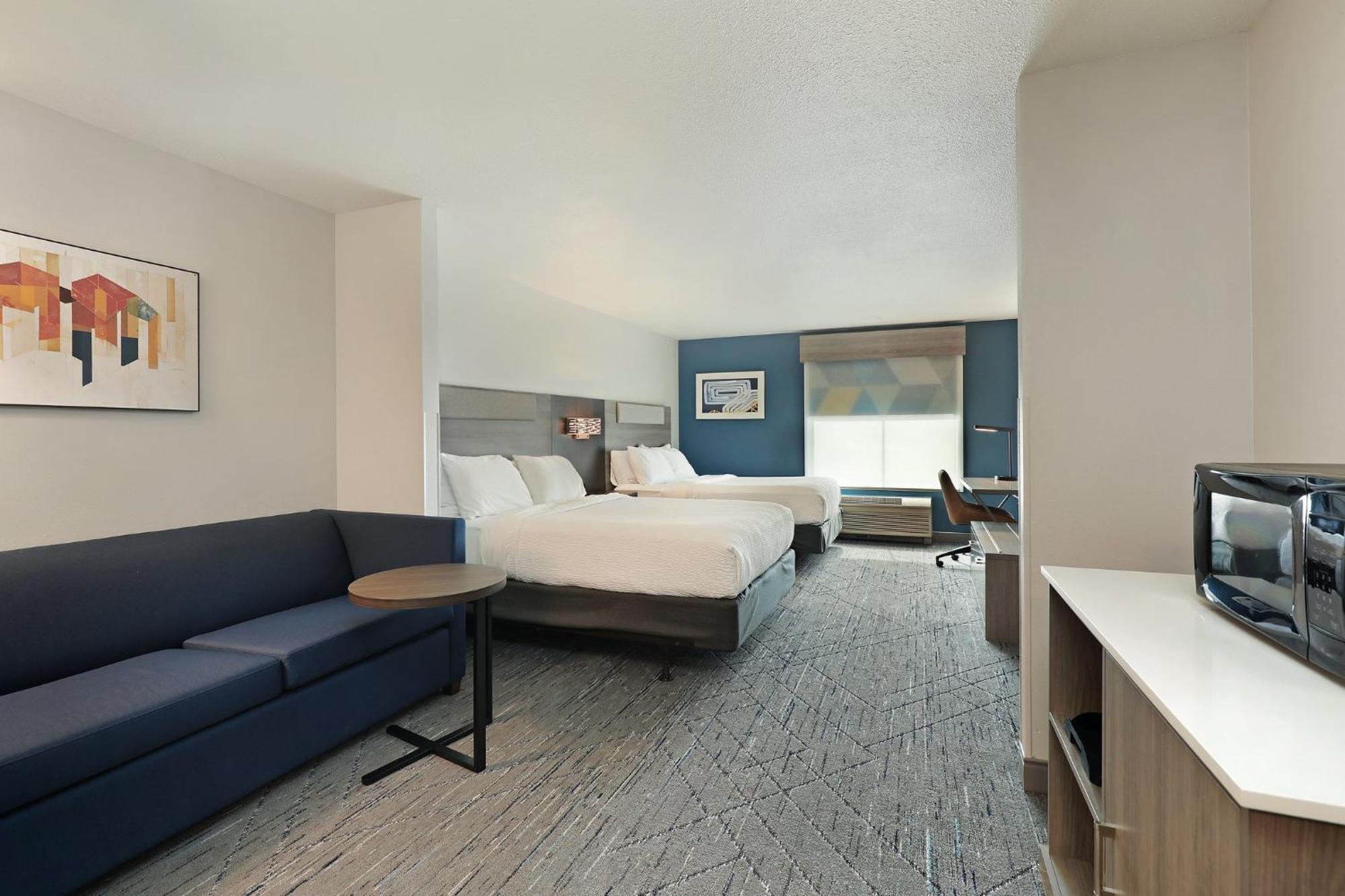 Express & Milwaukee-new Berlin By Ihg 2* New Berlin