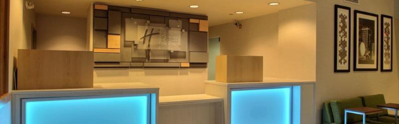 Express & Milwaukee-new Berlin By Ihg Hotel 2*