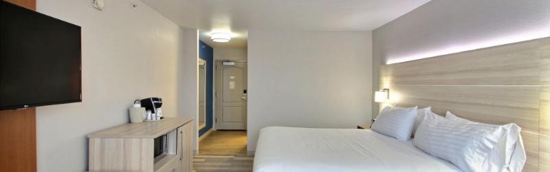 Express & Milwaukee-new Berlin By Ihg 2* New Berlin